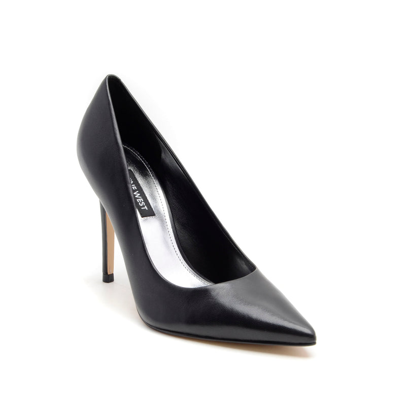 Fresh Pointy Toe Pumps