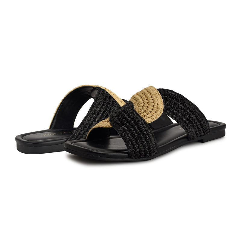 Quara Flat Sandals