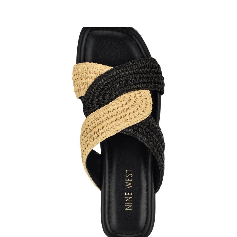 Quara Flat Sandals