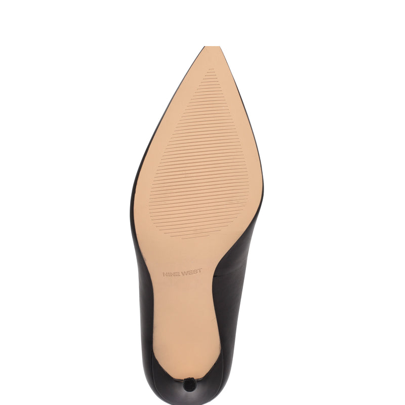 Fresh Pointy Toe Pumps