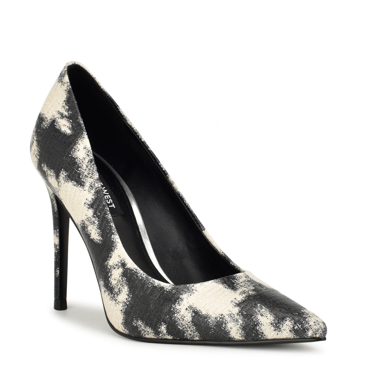 Fresh Pointy Toe Pumps